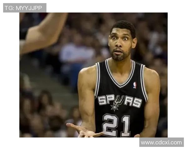 篮球界的石佛蒂姆邓肯展现的坚韧精神与智慧之光照亮赛场人生